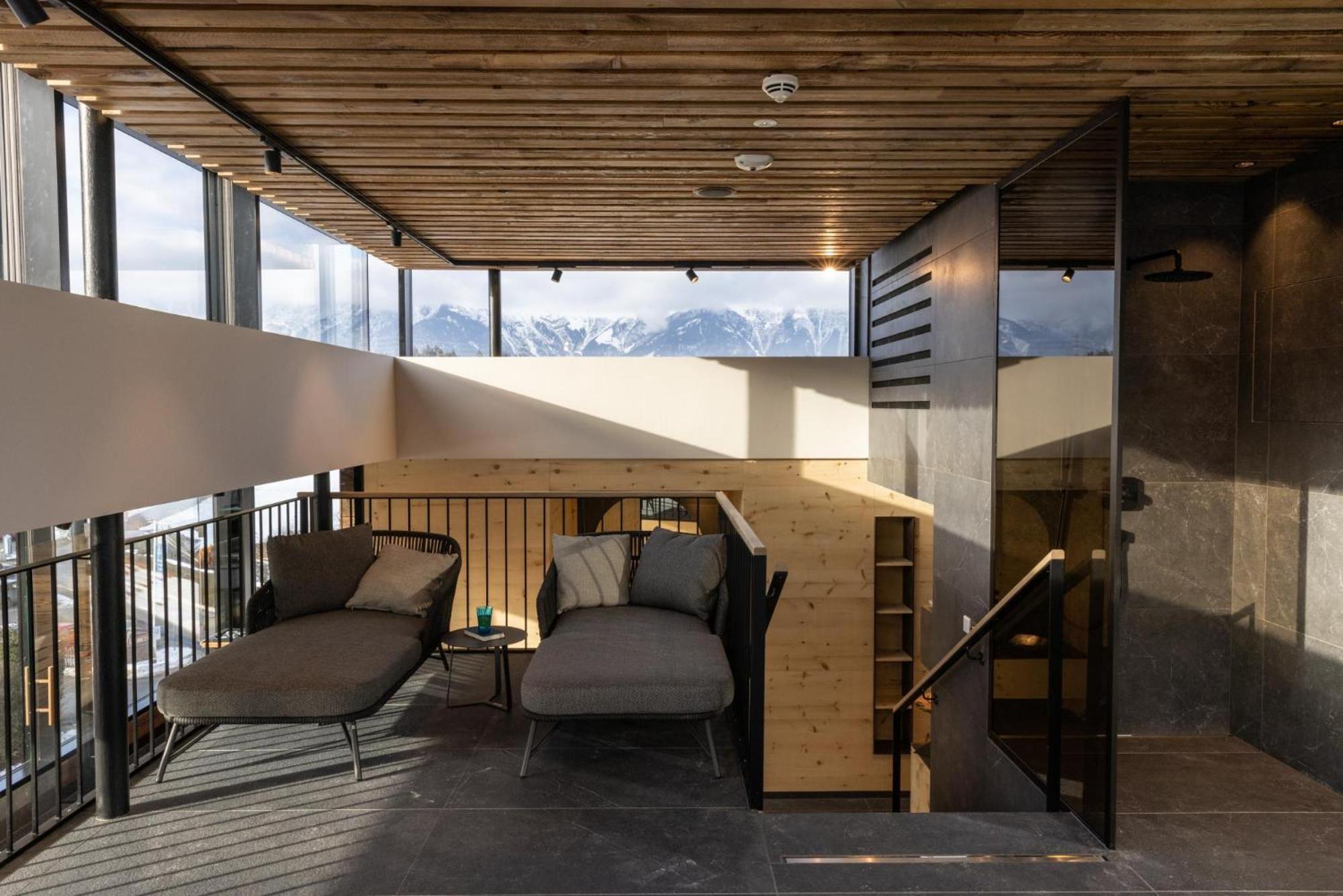 Der Walzl Hotel Lans Bagian luar foto